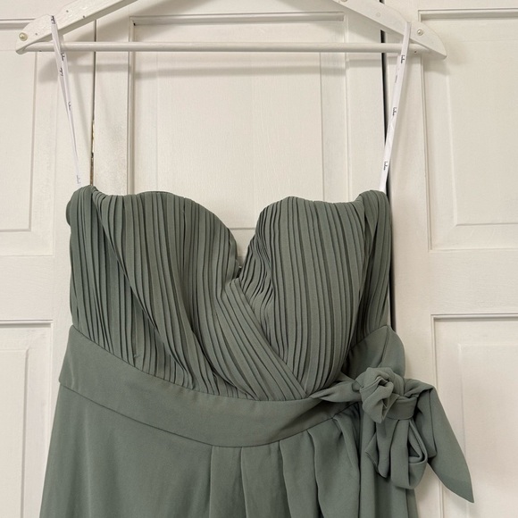NWT Lulu’s Sage Brush Green Strapless Front Split Bridesmaid Prom Dress Medium - Picture 3 of 16